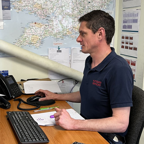 Peter Jones Service Manager