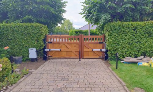 Chipping swing gates 3