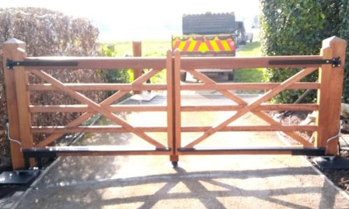 Foxton swing gates 1