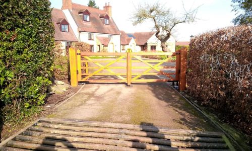 Foxton swing gates 2